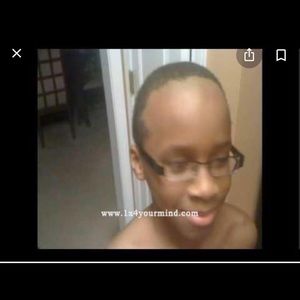 Meet your Posher, Malika